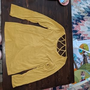 Mustard yellow she + sky shirt